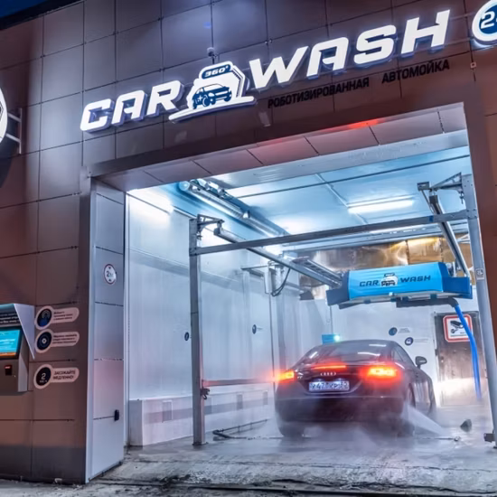 Machine de lavage de voiture automatique sans contact à bras unique rotatif à 360 ° avec système de séchage